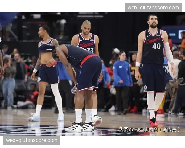 快船不敌骑士暴露问题 失误过多且防守沟通不足