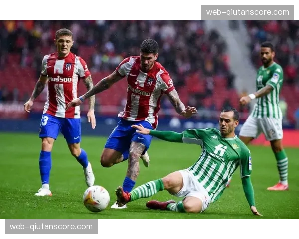 贝蒂斯老将伊斯科中场调度 经验成球队欧战争夺关键